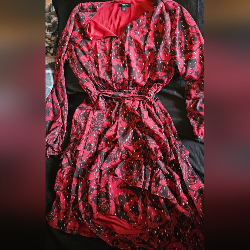 Simply Vera Verawang Red Rose Ruffle Dress